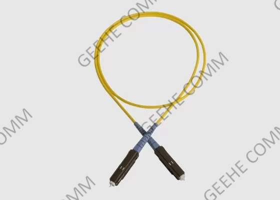Κίτρινο 2.0mm MU σκοινί μπαλωμάτων συνδετήρων πολλαπλού τρόπου διπλό