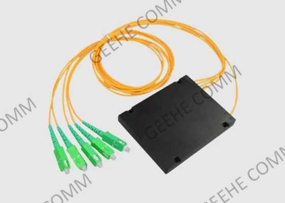 1x4 Sc θραυστών οπτικών ινών τύπων παραθύρων ABS PLC στο UPC για CATV/FTTH